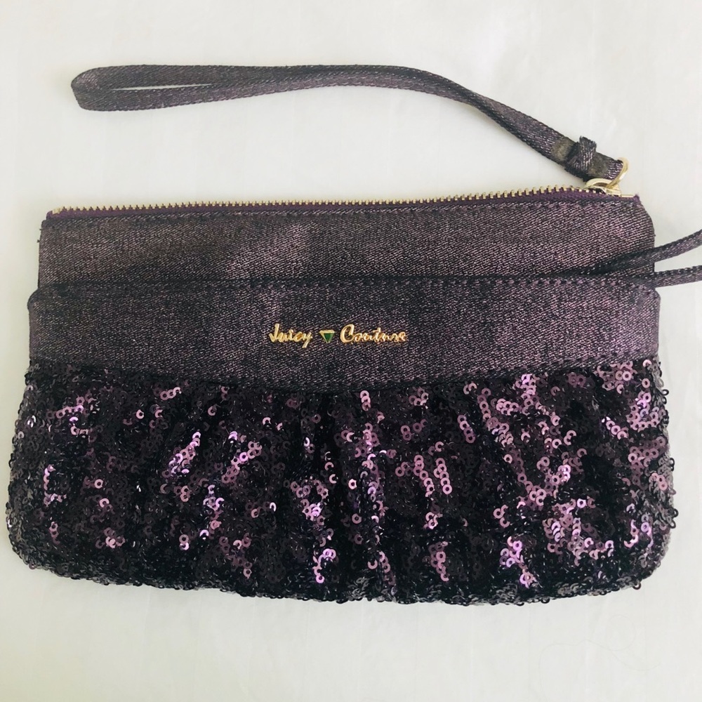 Wristlet, juicy couture